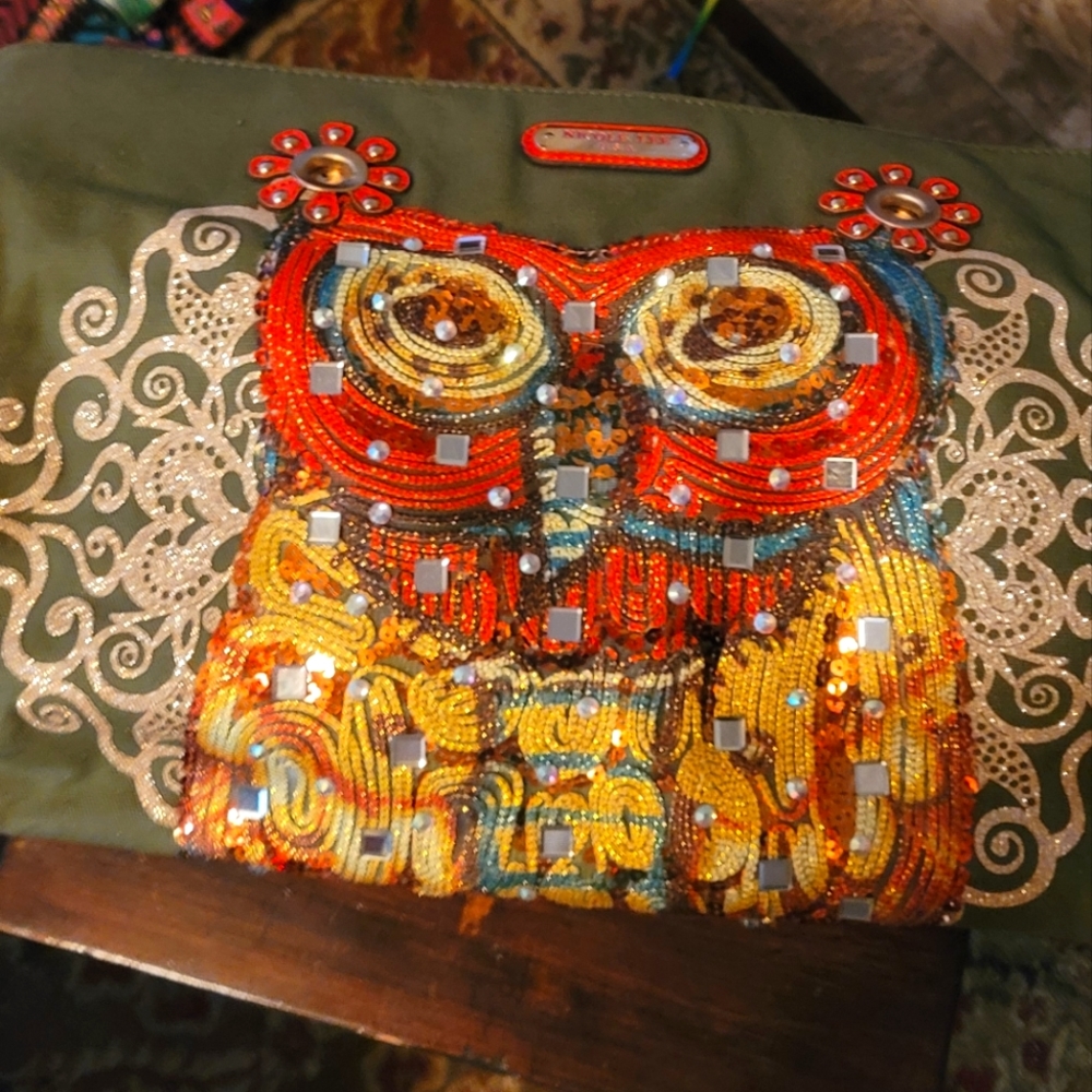 Canvas owl tote.
